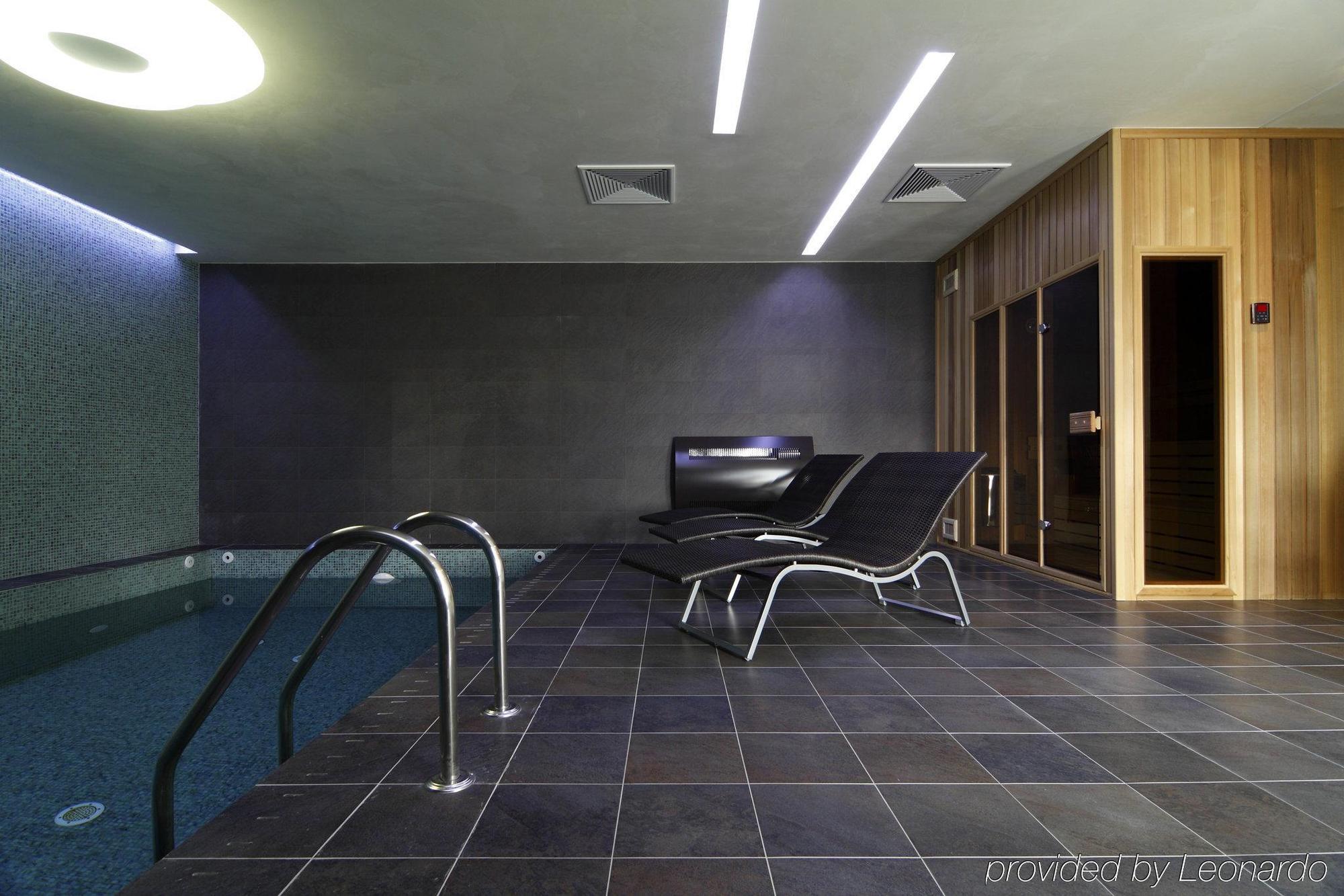 Mikado Hotel Nitra Exterior photo