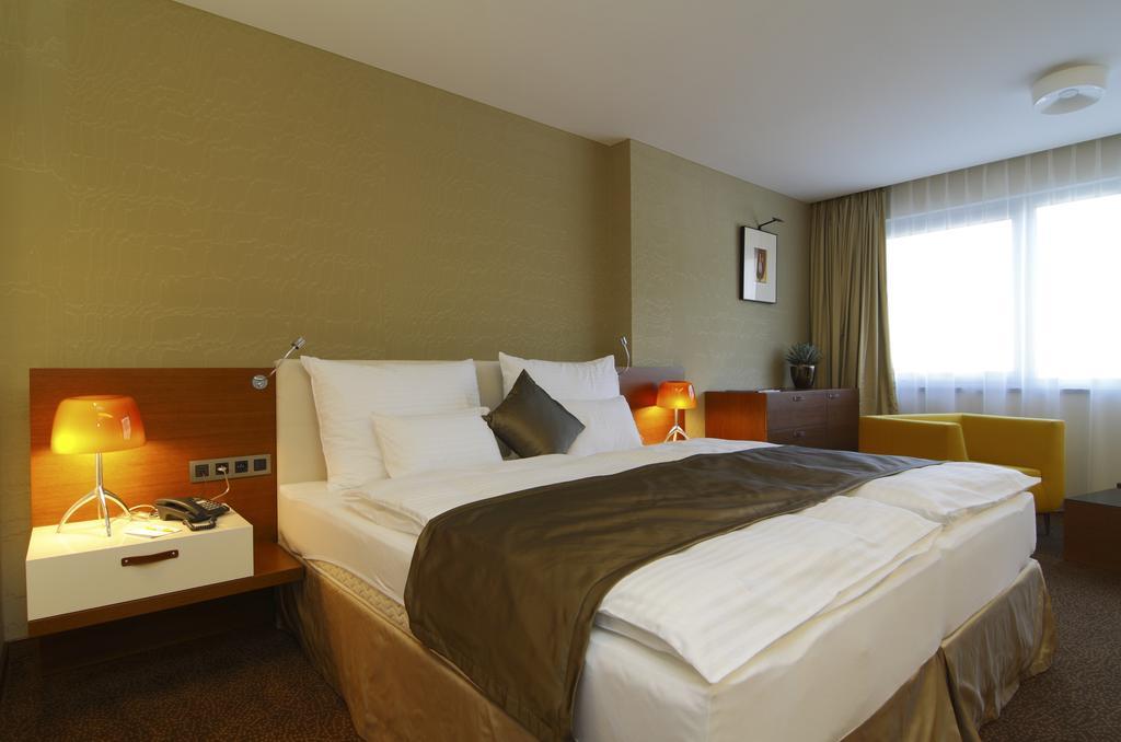 Mikado Hotel Nitra Room photo